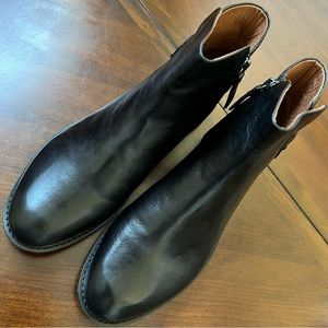 FRANCO SARTO LARA ANKLE BOOTS